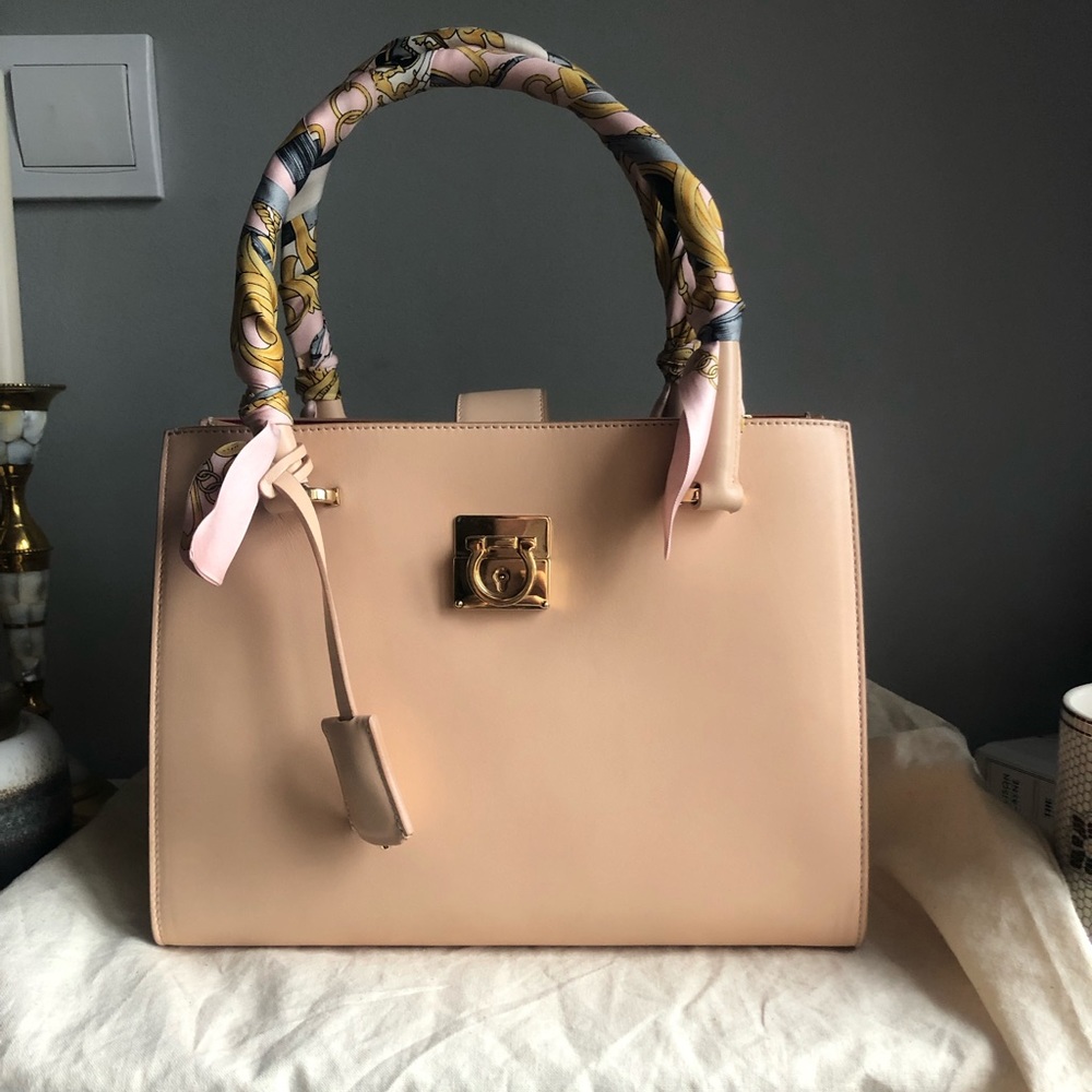 Salvatore Ferragamo handbag in light peach
